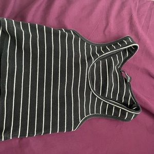 2 set crop top size small u can get one or both ( price is set for both )